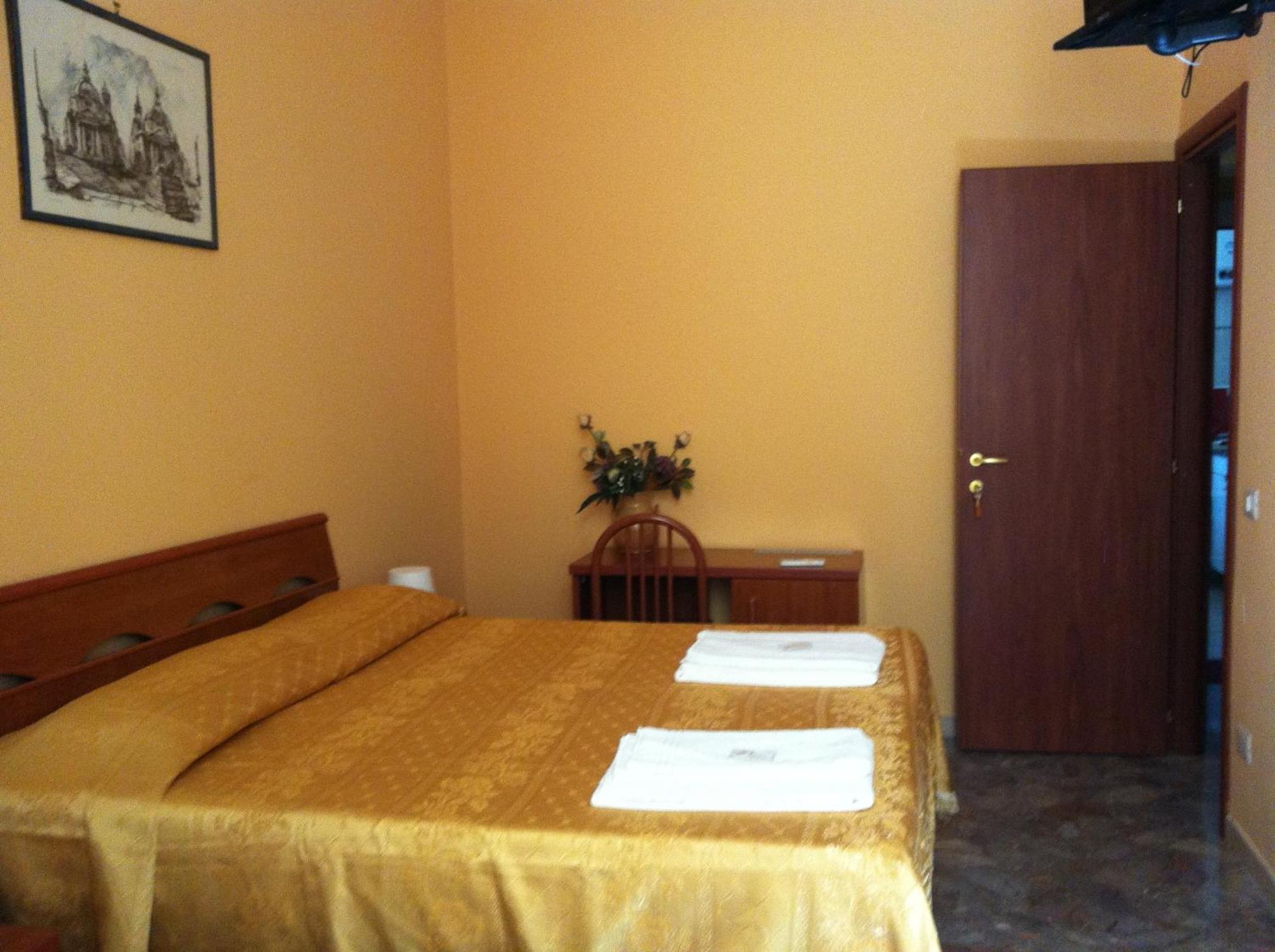 San Daniele Bundi House Hotel Rome Luaran gambar